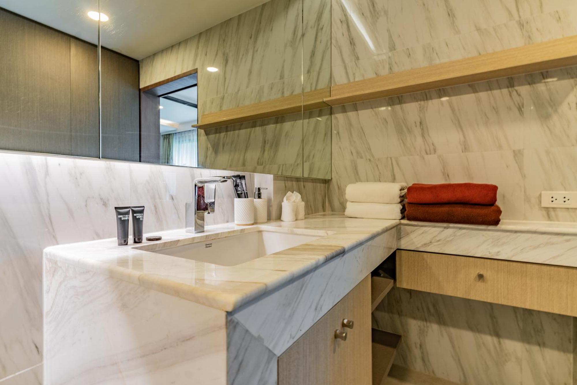 Panora Condo By Villacarte Сурин Бийч Стая снимка